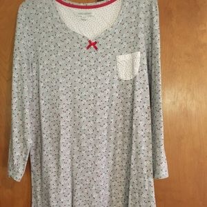 Carole Hochman  Long Sleeve Nightshirt- size-L